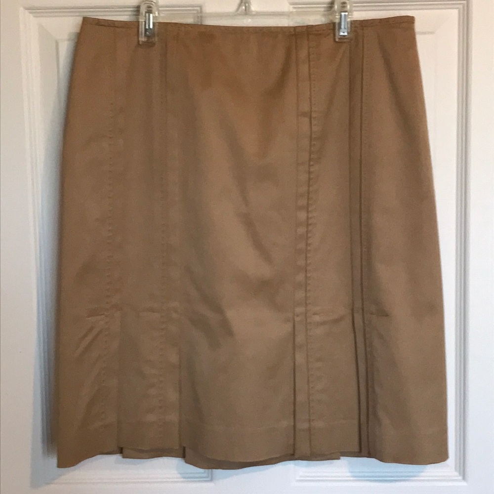 Per Se for Carlisle Skirt with Kick Pleat Details